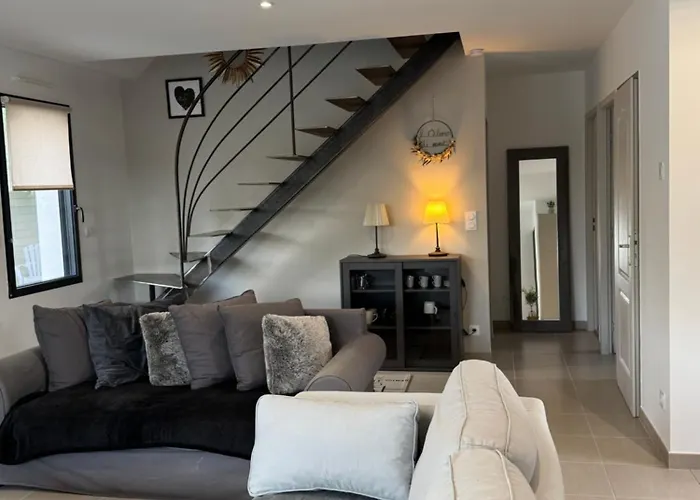 Ferienhaus L'olivier De Munet Distré